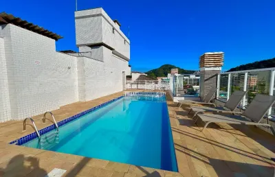 Apartamento mobiliado 2 quartos 1 suíte a poucos metros da  praia das toninhas ubatuba