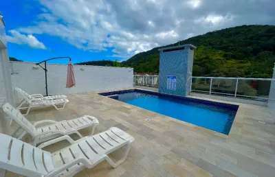 Apartamento à venda 2 quartos sendo 1 suíte, 2 vagas na praia das toninhas ubatuba
