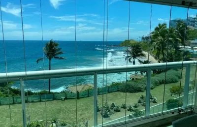 Apartamento 1/4 com suíte à venda no costa españa – vista mar e varanda gourmet!