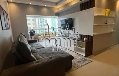 Apartamento alto padrão com  3 dormitórios, 2 vagas, frente mar - porteira fechada