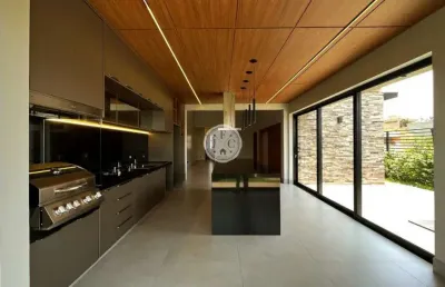 Casa em condomínio fechado com 4 quartos à venda na vila do golf, ribeirão preto  por r$ 2.200.000