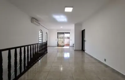 Casa com 3 quartos para alugar no alto da boa vista, ribeirão preto  por r$ 5.500