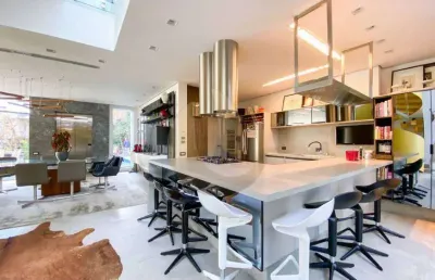 Casa com 3 quartos à venda na Rua Doutor Ney Leprevost, Santo Inácio, Curitiba