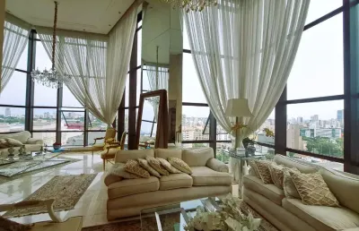Incrível duplex com vista deslumbrante, venha conhecer!