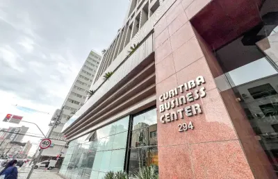 Sala comercial com 4 salas à venda na Rua Tibagi, 294, Centro, Curitiba