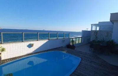 Cobertura linear 03 quartos na praia de piratininga