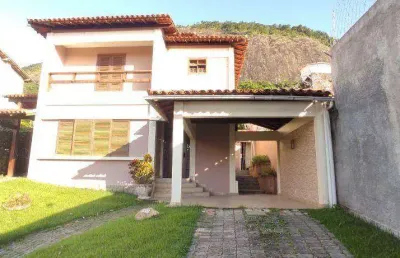 Casa com 4 quartos à venda, 350 m² por r$ 1.800.000 - itaipu - niterói/rj
