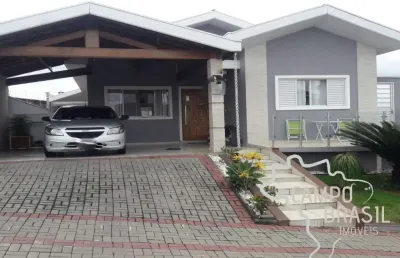 Casa em condomínio 360m² na zona norte de são josé dos campos !