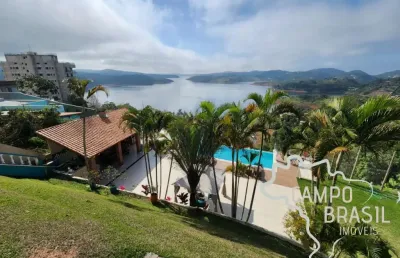 Linda chácara 2.390m², escriturada em igaratá com vista para a represa!