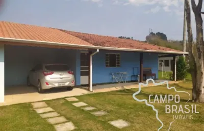 Linda chácara 10.000m² em taubaté com 3 casas, no asfalto!