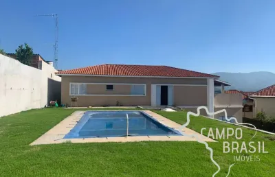 Chácara com vista espetacular em jambeiro, no asfalto!