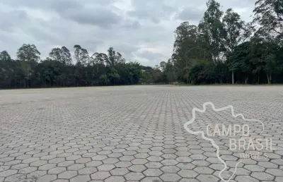 Área 30.000m² ideial para empreendimentos imobiliários e investidores !