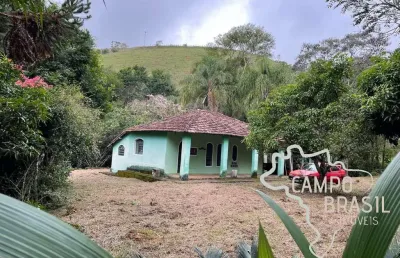Sítio com natureza encantadora! diversas belezas naturais!