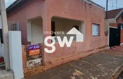 Sala comercial com 1 sala para alugar na rua carlos gomes, 750, centro, sertãozinho por r$ 1.000