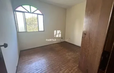 Casa com 4 quartos à venda em itapoã, belo horizonte  por r$ 600.000