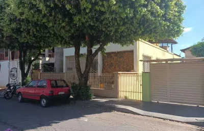 Casa com 3 quartos à venda no Iguaçu, Ipatinga 