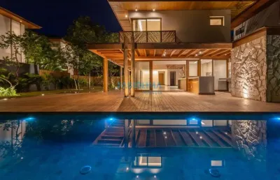 Casa em condomínio fechado com 5 quartos à venda na Praia Bella, 999, Praia do Forte, Mata de São João