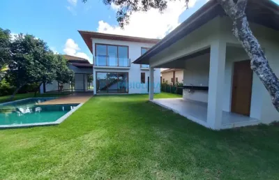 Casa a venda em praia do forte, cond. canto dos pássaros