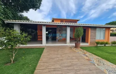 Casa a venda quadra do mar no cond. paraíso em guarajuba, bahia