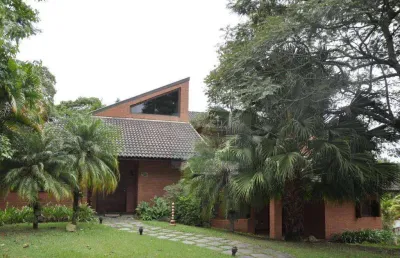 Casa com 4 dormitórios à venda, 540 m² por r$ 1.950.000,00 - granja viana - jandira/sp