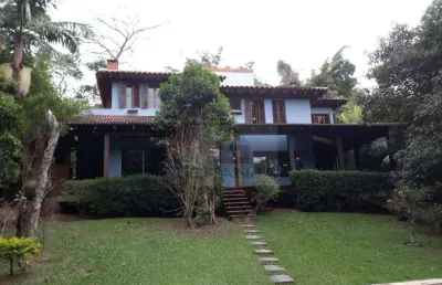 Casa com 3 dormitórios à venda, 11 m² por r$ 2.500.000,00 - granja viana - cotia/sp