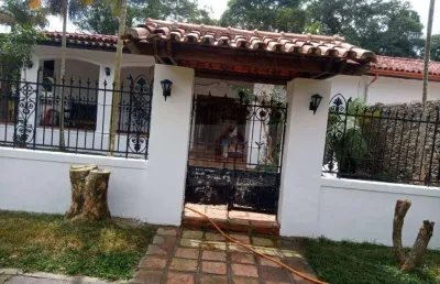 Casa com 4 dormitórios à venda, 369 m² por r$ 1.300.000,00 - granja viana - cotia/sp