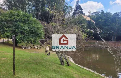 Estou muito empolgada com a oportunidade de apresentar essa obra inacabada aos possíveis interessados.