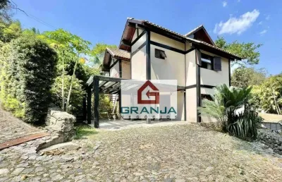 Casa com 3 dormitórios à venda, 183 m² por r$ 1.280.000,00 - fazendinha - carapicuíba/sp