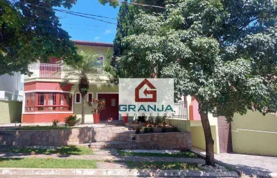 Linda casa com 4 suítes, closet, planejados, piscina, área gourmet! à venda, 436 m² por r$ 2.950.000 - são paulo ii - cotia/sp