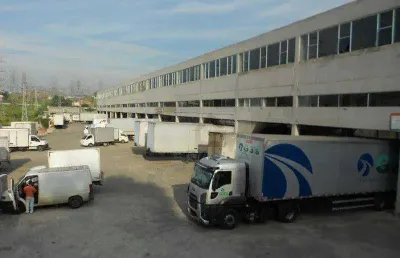 Ideal para empresas que buscam eficiência logística, segurança e localização estratégica