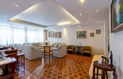 Casa tipo para venda em moema com 4 quartos, sendo 1 suíte, 375m²