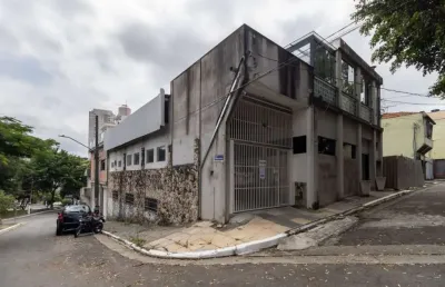 Casa comercial à venda na Praça Domingos Barbosa, 120, Vila Canero, São Paulo