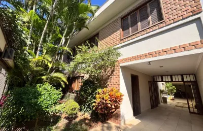 Casa de vila para venda em planalto paulista com 4 quartos, sendo 2 suítes, 330m²