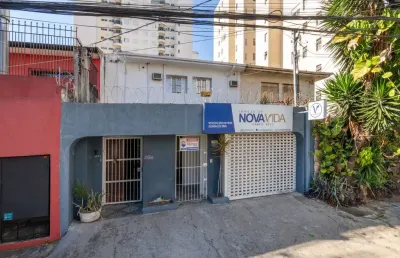 Casa comercial à venda na Rua Sebastião Paes, 406, Campo Belo, São Paulo