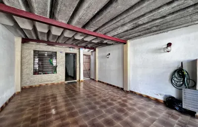 Casa com 2 quartos à venda na Rua Campo da Pátria, 86, Socorro, São Paulo