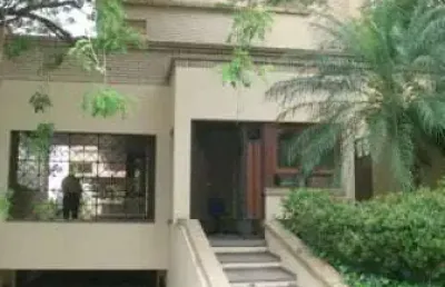 Casa em condomínio fechado com 4 quartos à venda no Menino Deus, Porto Alegre 
