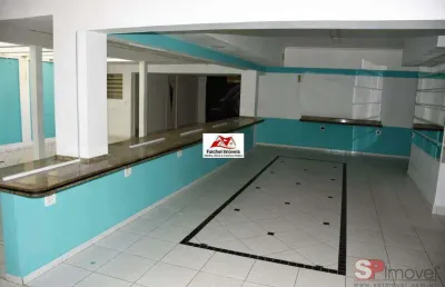 Prédio comercial de 450m², com 2 salões grandes no térreo, salão grande piso intermediário mais 4 salas piso superior próximo ao metrô tatuapé/sp