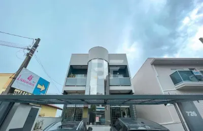 Prédio com salas comerciais no centro de indaiatuba/sp