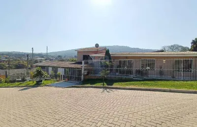 Mais espaço e mais possibilidades – duas casas independentes no mesmo terreno em viamão!
