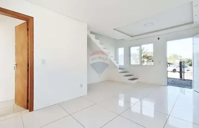 Casa com 2 quartos à venda na Avenida das Palmeiras, 135, Tarumã, Viamão