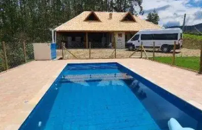Chácara com 4 dormitórios, 6000 m² - venda por r$ 950.000,00 ou aluguel por r$ 5.000,00/mês - marambaia - caçapava/sp