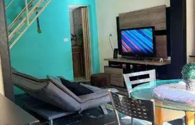 Vendo casa 2 dormitórios, com edícula nos fundos, aceito permuta por apartamento até 200..000