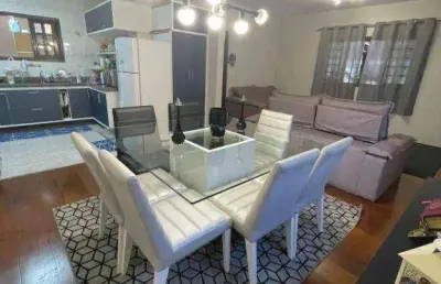 Sobrado à venda no jardim das indústrias com 5 quartos e 244m²