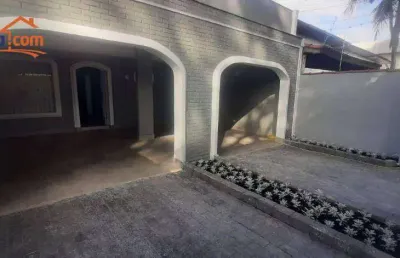 Sobrado à venda no jardim satélite com 3 quartos e 160 metros.