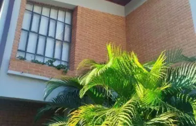 Sobrado com 3 dormitórios à venda, 316 m² por r$ 2.950.000,00 - jardim das colinas - são josé dos campos/sp