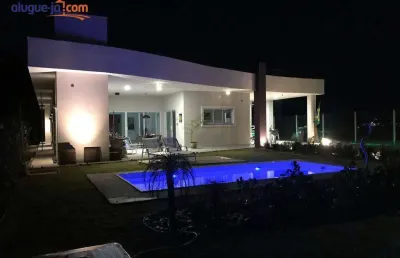 Chácara com 3 dormitórios à venda, 263 m² por r$ 1.600.000,00 - freguesia da escada - guararema/sp