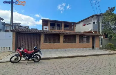 Casa com 4 dormitórios para alugar, 207 m² por r$ 5.620,00/ano - itaguá - ubatuba/sp