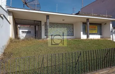 Casa com 2 quartos à venda no centro, itu  por r$ 750.000