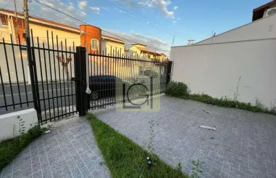 Casa comercial de alto padrão com 4 quartos e 2 suítes em itu-sp, bairro brasil - imóvel de luxo com 250m² e 6 vagas de garagem.