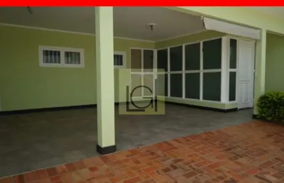 Imperdível oportunidade: casa à venda em itu-sp, parque residencial presidente médici, 6 quartos, 1 suíte, 1 sala, 3 banheiros, 4 vagas de garagem, 250,60 m².